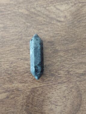 Double-Pointed Labradorite Crystal Wand - Gray/Black